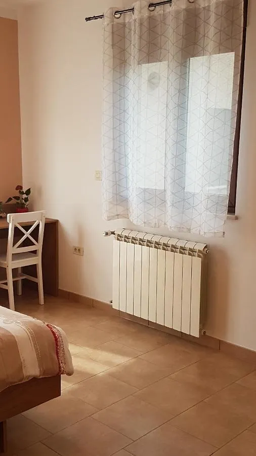 Apartment Teidi With Pool Liznjan